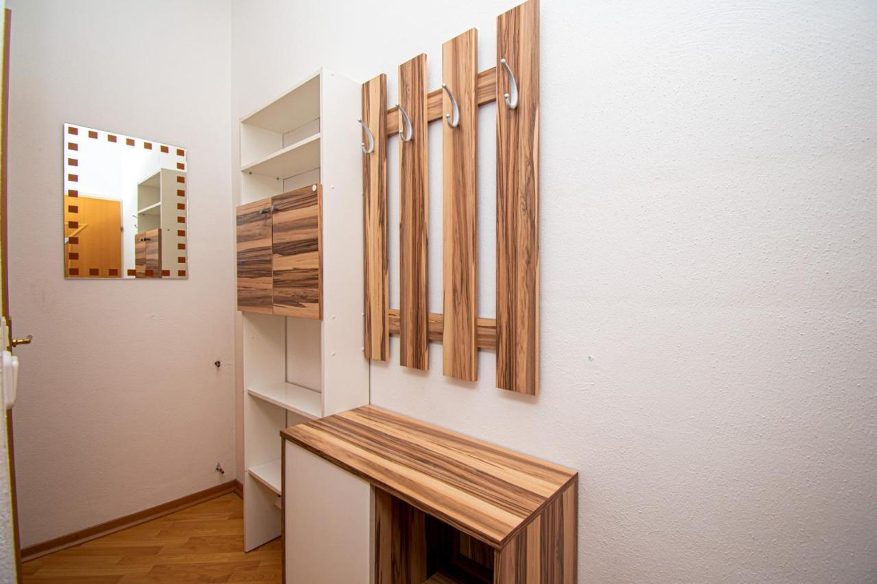 Apartments Prodan Πόρετς Εξωτερικό φωτογραφία